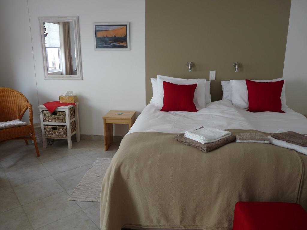Meike'S Guesthouse Swakopmund Rum bild