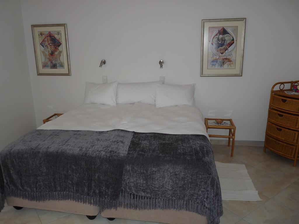Meike'S Guesthouse Swakopmund Rum bild